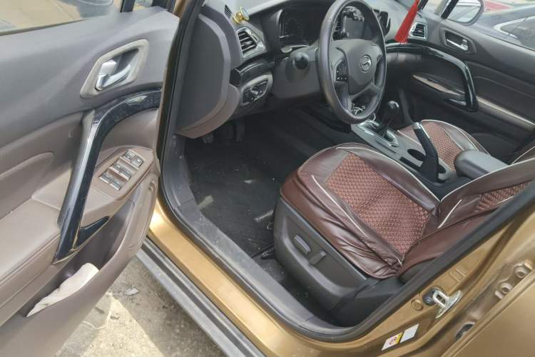 Used GAC Trumpchi GS4 2015 200T Manual Luxury Edition Driver Seat