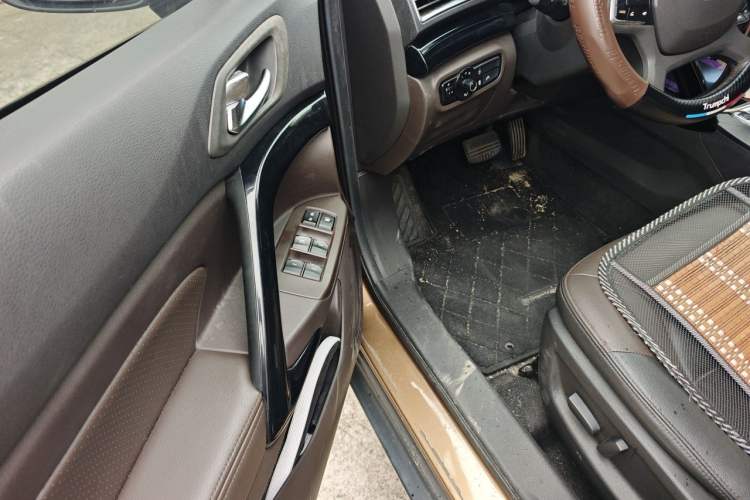 Used GAC Trumpchi GS4 2015 200T G-DCT Luxury Edition Driver Seat