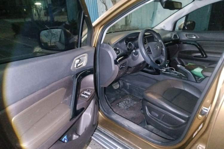Used GAC Trumpchi GS4 2015 200T G-DCT Prestige Edition Driver Seat