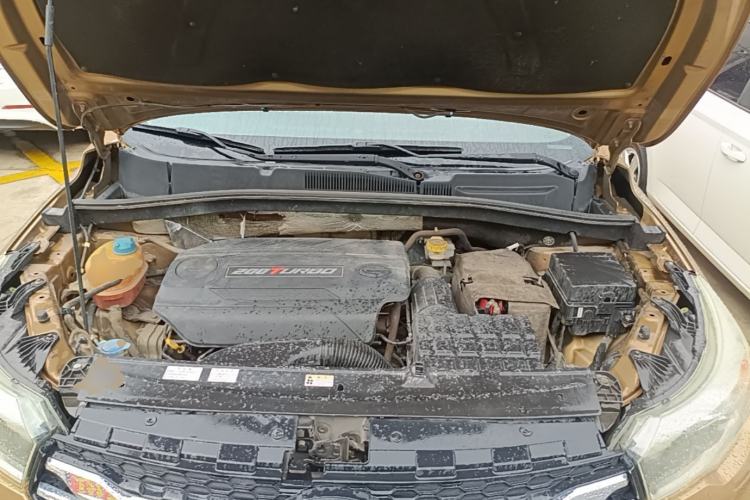 Used GAC Trumpchi GS4 2015 200T G-DCT Elite Edition Engine Bay
