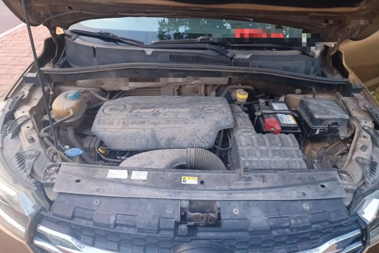Used GAC Trumpchi GS4 2015 200T Manual Luxury Edition Engine Bay