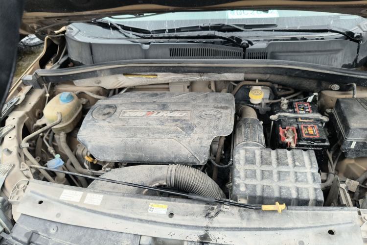 Used GAC Trumpchi GS4 2015 200T Manual Elite Edition Engine Bay