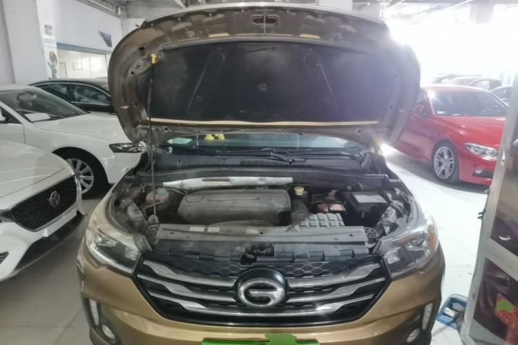 Used GAC Trumpchi GS4 2015 200T G-DCT Luxury Edition Engine Bay