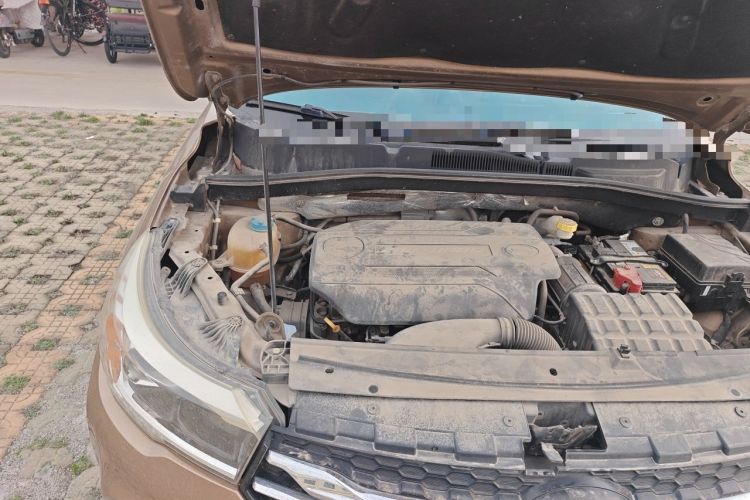 Used GAC Trumpchi GS4 2015 200T G-DCT Elite Edition Engine Bay Right