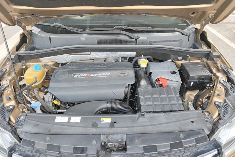 Used GAC Trumpchi GS4 2015 200T G-DCT Elite Edition Engine Bay
