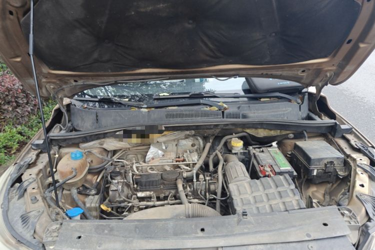 Used GAC Trumpchi GS4 2015 200T G-DCT Luxury Edition Engine Bay