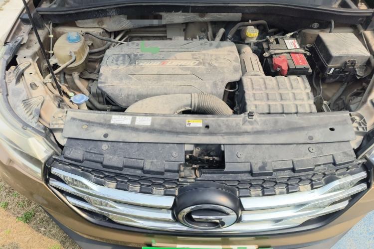 Used GAC Trumpchi GS4 2015 200T Manual Luxury Edition Engine Bay