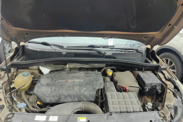 Used GAC Trumpchi GS4 2015 200T G-DCT Elite Edition Engine Bay