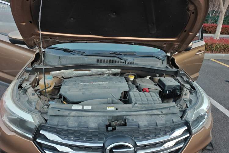 Used GAC Trumpchi GS4 2015 200T G-DCT Luxury Edition Engine Bay