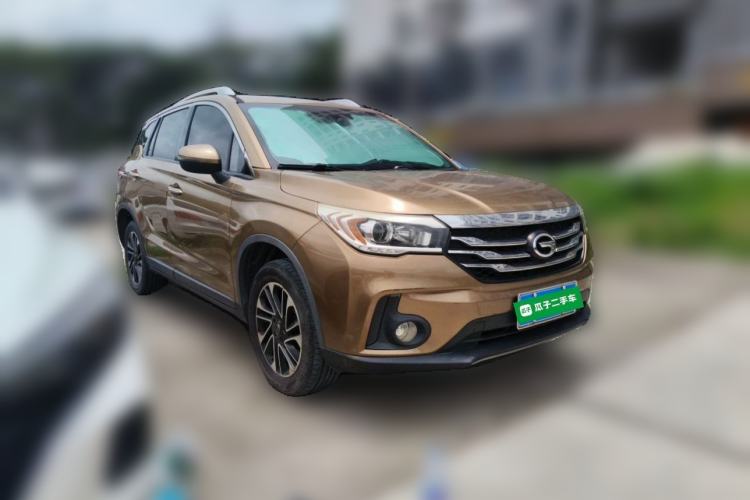 Used GAC Trumpchi GS4 2015 200T Manual Elite Edition Front Right 45 Deg