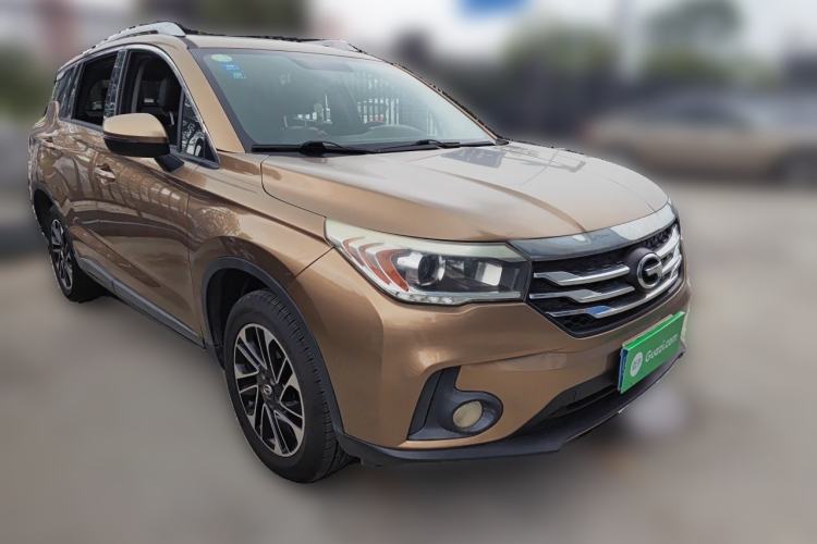 Used GAC Trumpchi GS4 2015 200T Manual Elite Edition Front Right 45 Deg