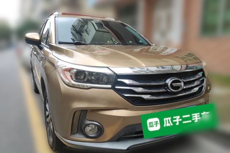 Used GAC Trumpchi GS4 2015 200T Manual Elite Edition Front Right 45 Deg