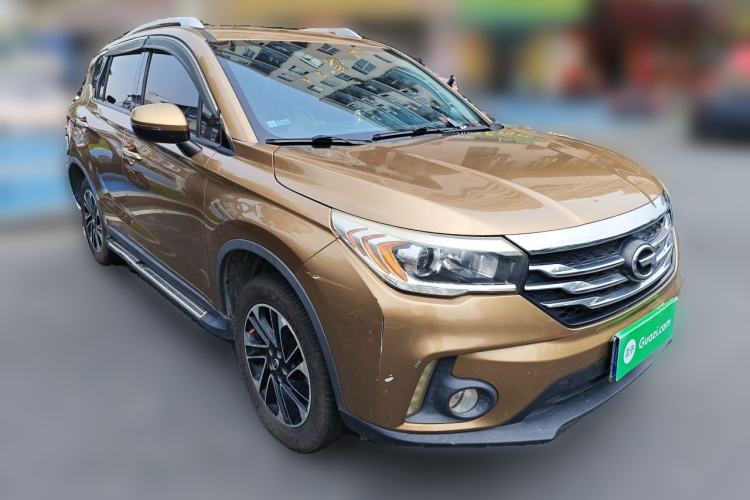 Used GAC Trumpchi GS4 2015 200T Manual Elite Edition Front Right 45 Deg
