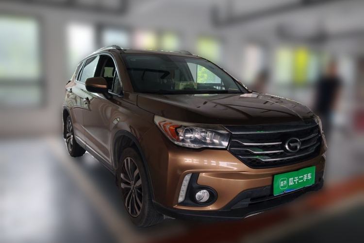 Used GAC Trumpchi GS4 2015 200T G-DCT Luxury Edition Front Right 45 Deg