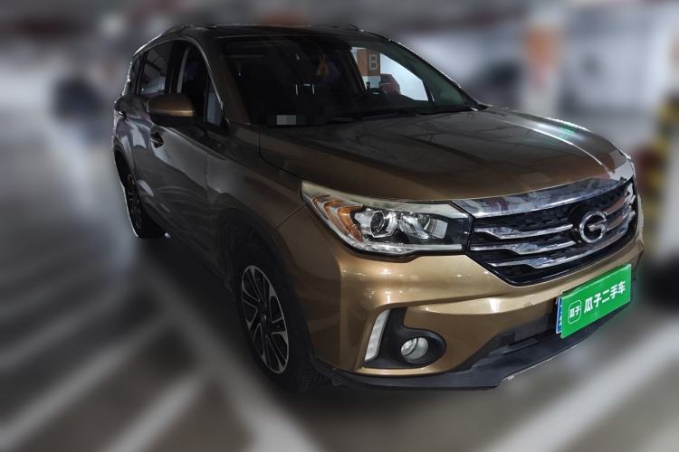 Used GAC Trumpchi GS4 2015 200T G-DCT Elite Edition Front Right 45 Deg