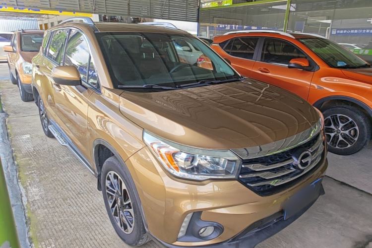Used GAC Trumpchi GS4 2015 200T G-DCT Elite Edition Front Right 45 Deg