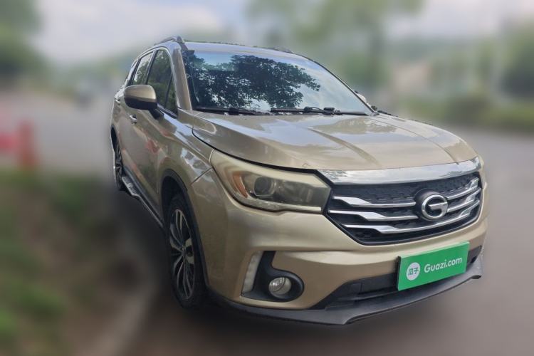 Used GAC Trumpchi GS4 2015 200T G-DCT Luxury Edition Front Right 45 Deg
