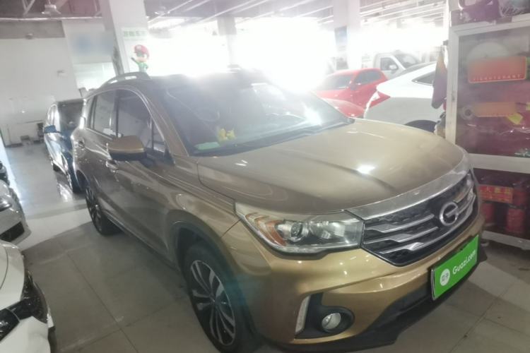 Used GAC Trumpchi GS4 2015 200T G-DCT Luxury Edition Front Right 45 Deg
