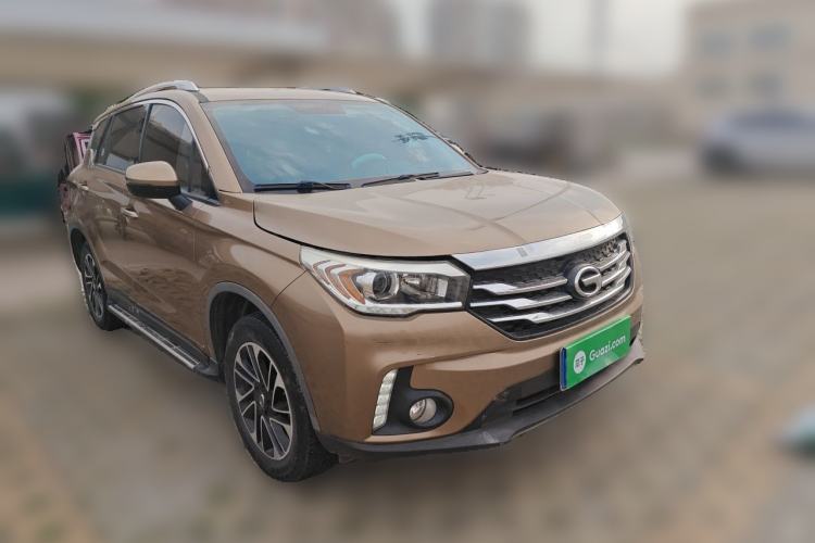 Used GAC Trumpchi GS4 2015 200T G-DCT Elite Edition Front Right 45 Deg
