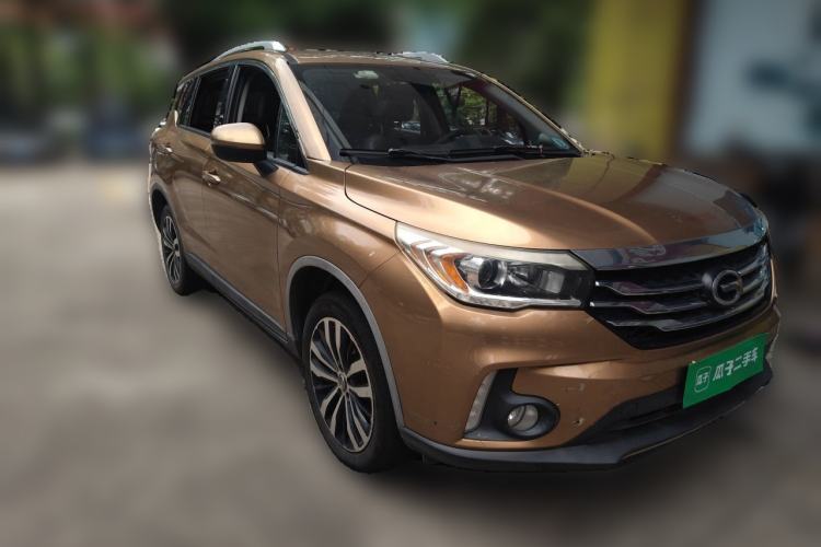 Used GAC Trumpchi GS4 2015 200T G-DCT Luxury Edition Front Right 45 Deg