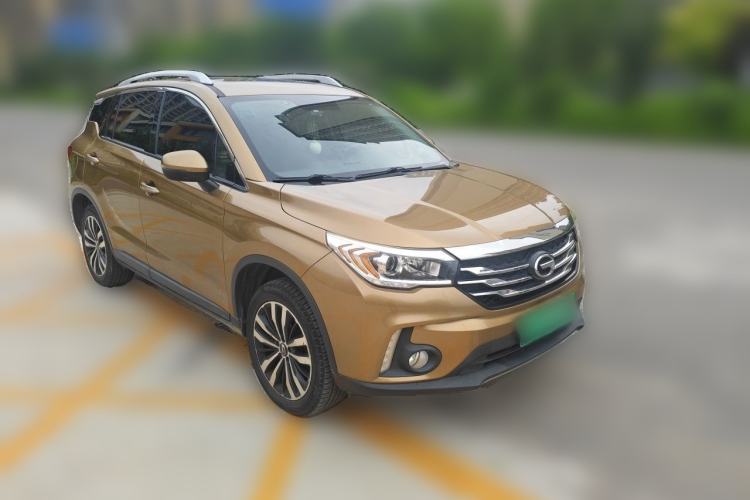 Used GAC Trumpchi GS4 2015 200T G-DCT Luxury Edition Front Right 45 Deg