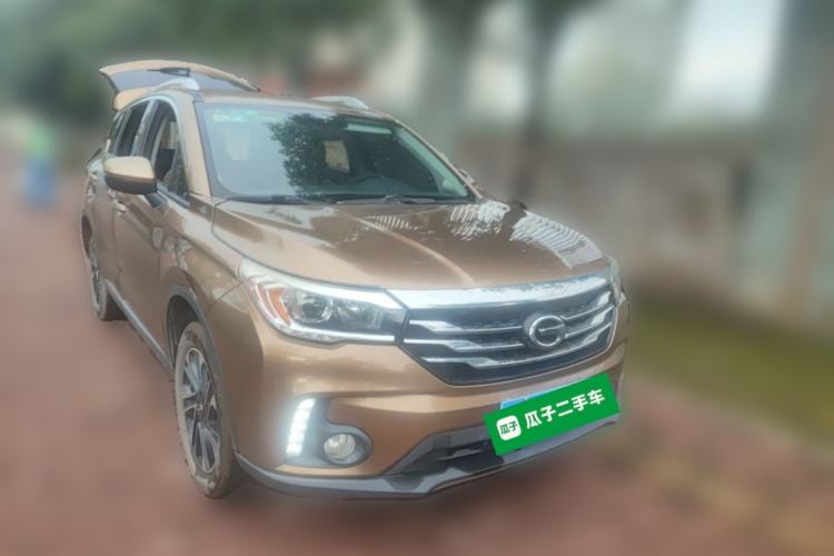 Used GAC Trumpchi GS4 2015 200T Manual Luxury Edition Front Right 45 Deg