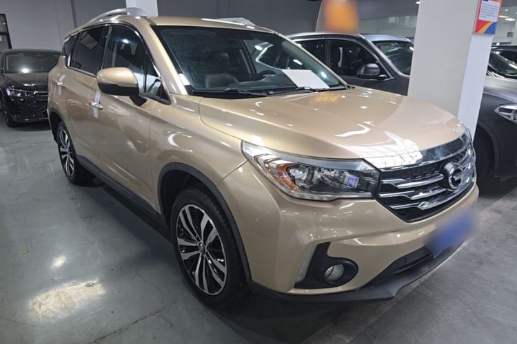 Used GAC Trumpchi GS4 2015 200T G-DCT Luxury Edition Front Right 45 Deg