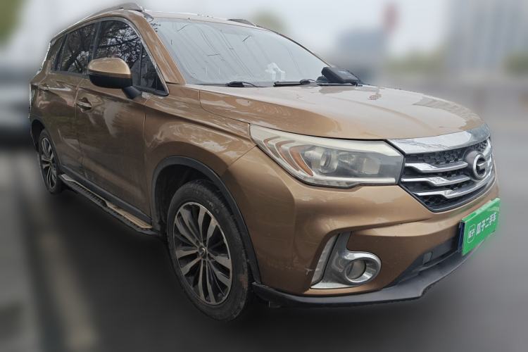 Used GAC Trumpchi GS4 2015 200T G-DCT Luxury Edition Front Right 45 Deg
