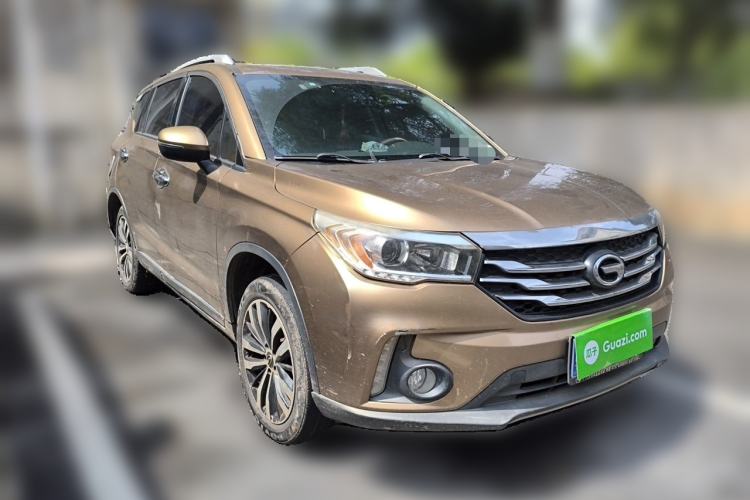 Used GAC Trumpchi GS4 2015 200T G-DCT Luxury Edition Front Right 45 Deg