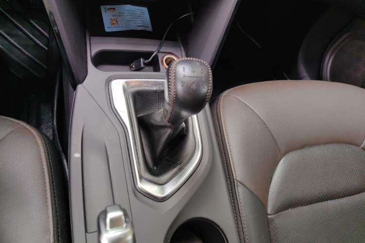 Used GAC Trumpchi GS4 2015 200T Manual Luxury Edition Gear Lever