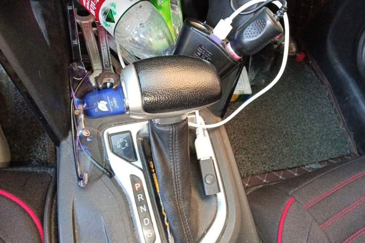 Used GAC Trumpchi GS4 2015 200T G-DCT Luxury Edition Gear Lever