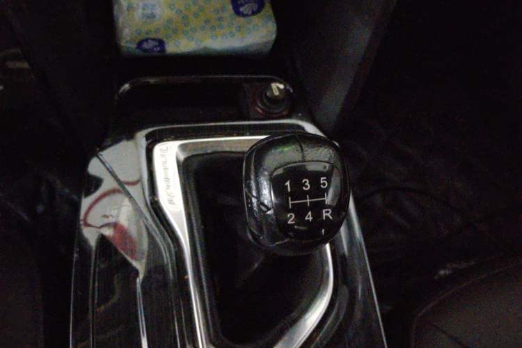 Used GAC Trumpchi GS4 2015 200T Manual Elite Edition Gear Lever