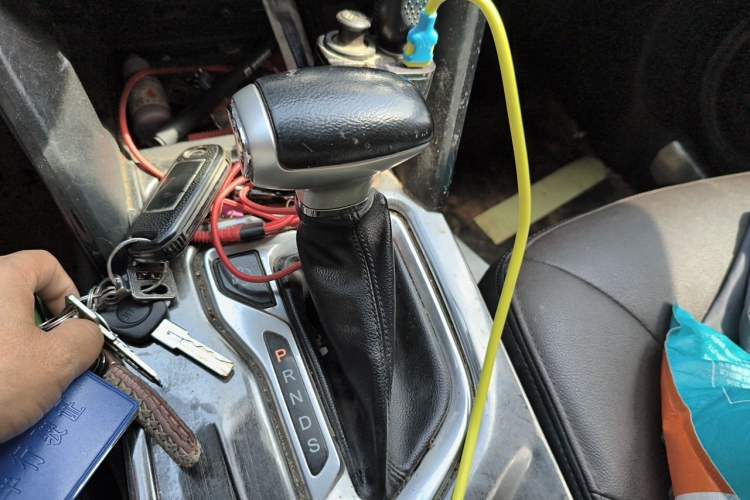 Used GAC Trumpchi GS4 2015 200T G-DCT Luxury Edition Gear Lever
