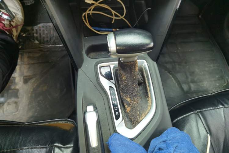 Used GAC Trumpchi GS4 2015 200T G-DCT Comfort Edition Gear Lever