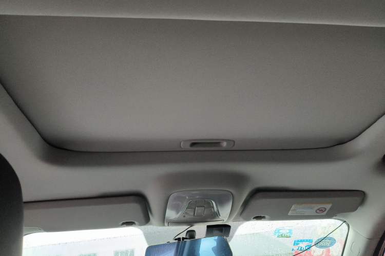 Used GAC Trumpchi GS4 2015 200T Manual Elite Edition Headliner