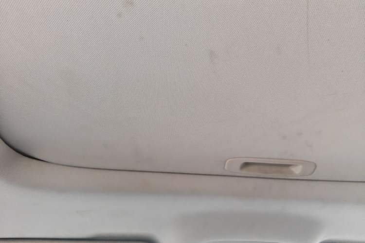 Used GAC Trumpchi GS4 2015 200T Manual Elite Edition Headliner