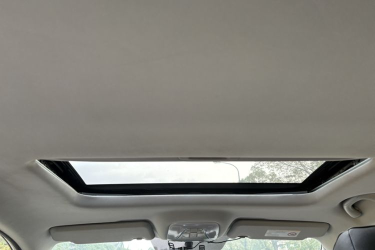 Used GAC Trumpchi GS4 2015 200T Manual Luxury Edition Headliner