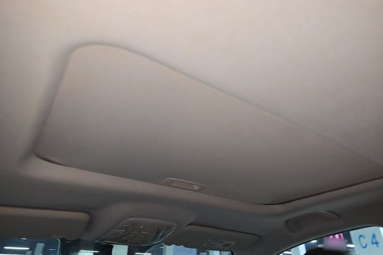 Used GAC Trumpchi GS4 2015 200T G-DCT Luxury Edition Headliner