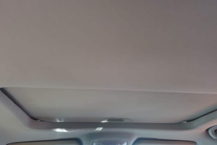 Used GAC Trumpchi GS4 2015 200T G-DCT Luxury Edition Headliner