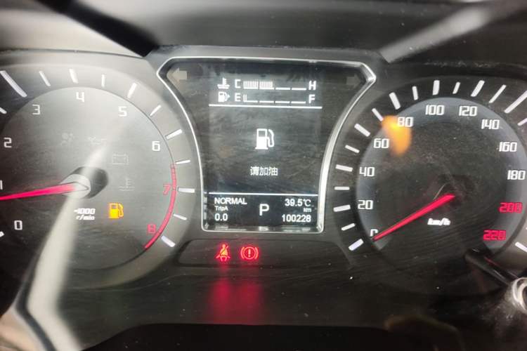 Used GAC Trumpchi GS4 2015 200T G-DCT Elite Edition Instrument Cluster