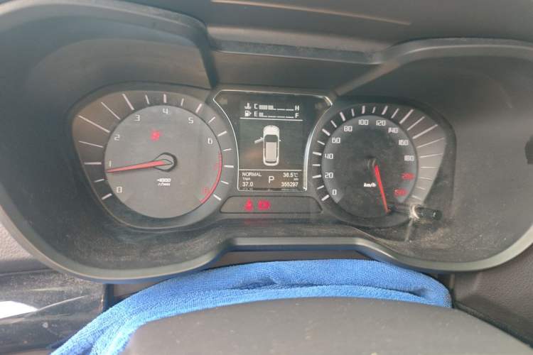 Used GAC Trumpchi GS4 2015 200T G-DCT Luxury Edition Instrument Cluster