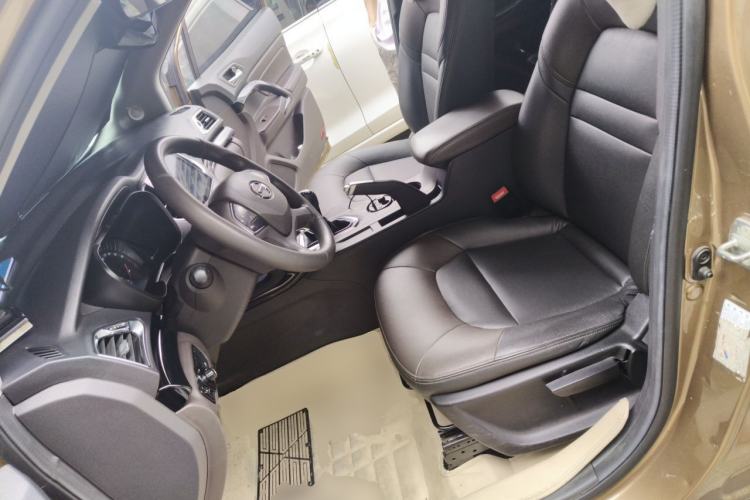 Used GAC Trumpchi GS4 2015 200T Manual Elite Edition Left Front Seat