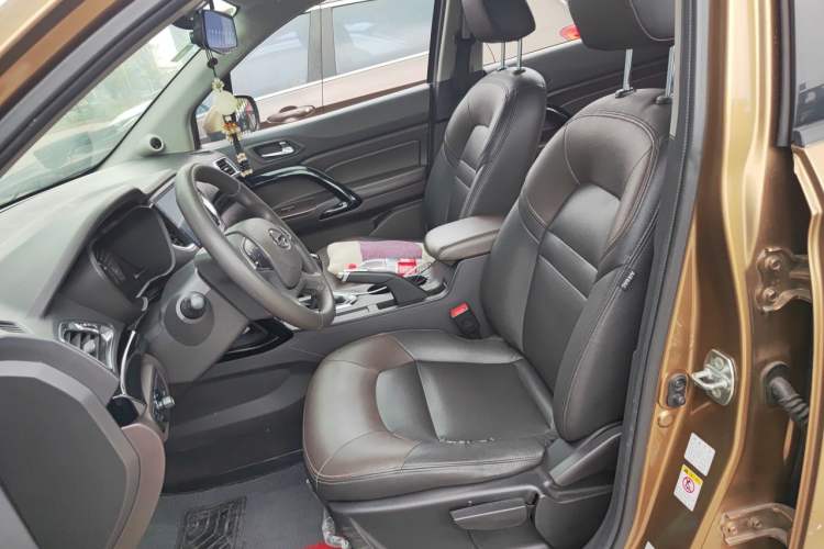 Used GAC Trumpchi GS4 2015 200T Manual Elite Edition Left Front Seat