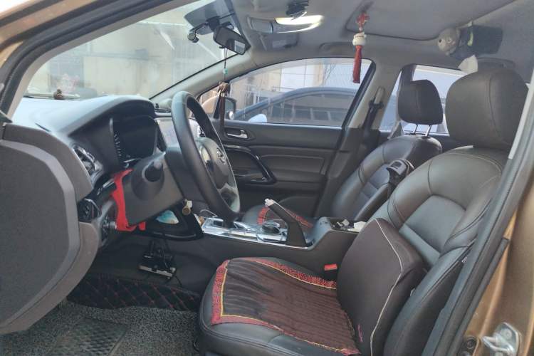 Used GAC Trumpchi GS4 2015 200T Manual Elite Edition Left Front Seat