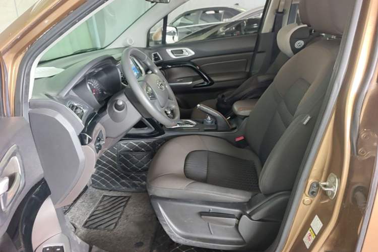 Used GAC Trumpchi GS4 2015 200T G-DCT Elite Edition Left Front Seat
