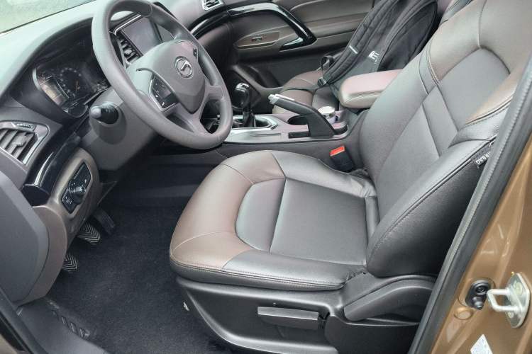 Used GAC Trumpchi GS4 2015 200T Manual Elite Edition Left Front Seat