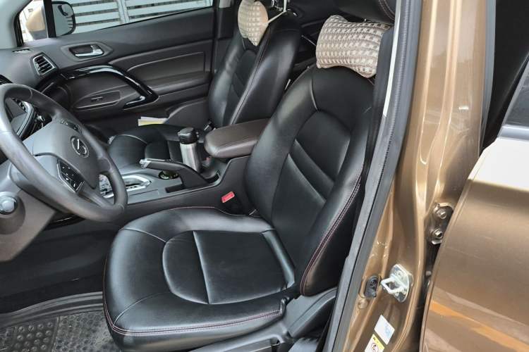 Used GAC Trumpchi GS4 2015 200T G-DCT Elite Edition Left Front Seat