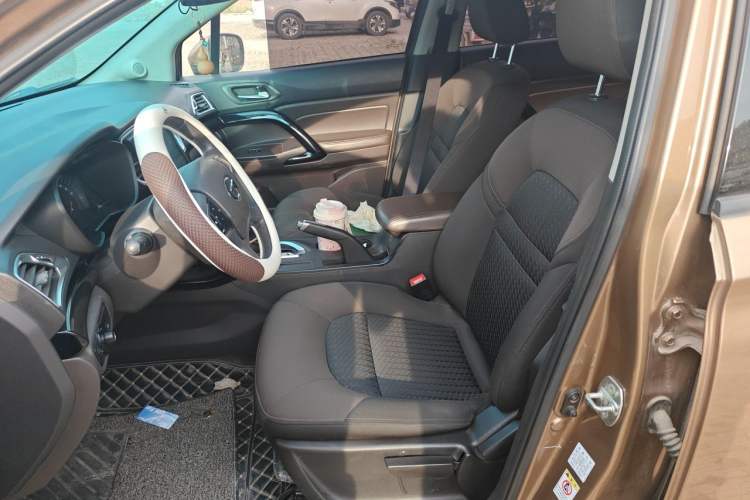 Used GAC Trumpchi GS4 2015 200T G-DCT Elite Edition Left Front Seat