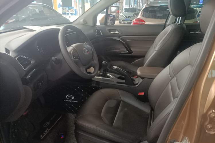 Used GAC Trumpchi GS4 2015 200T Manual Luxury Edition Left Front Seat