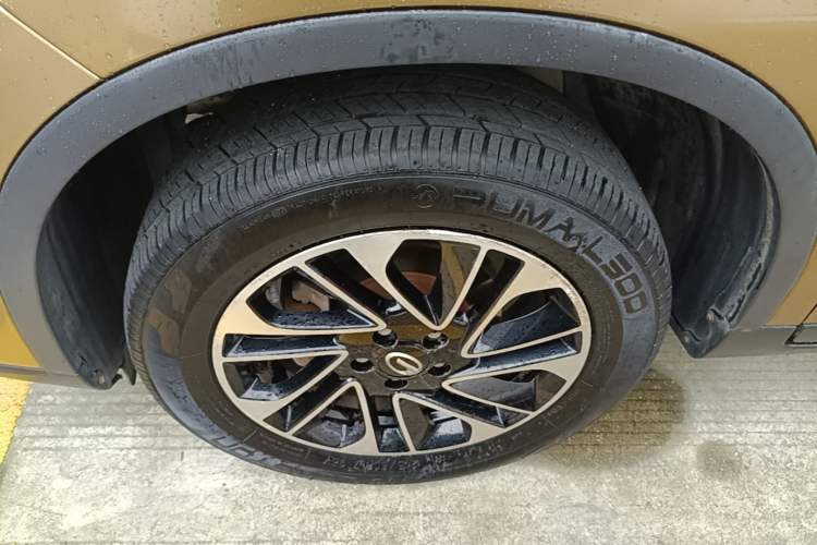 Used GAC Trumpchi GS4 2015 200T G-DCT Elite Edition Left Front Wheel Hub